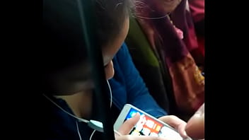 Desi Bhabhi Yang Menggoda Dan Penuh Nafsu