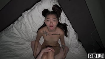 Pemerkosaan Kasar Di Lubang Mungil Gadis Asia
