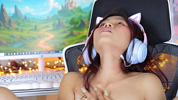 Memuaskan Vagina Dengan Mainan Favorit Sampai Teriak Nikmat