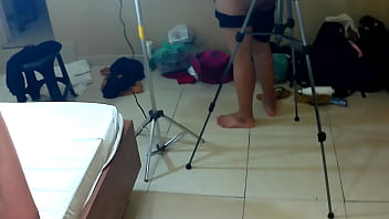 Istri Orang Minta Digoyang.