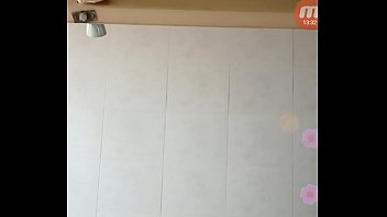 Hidupkan Malam Dengan Gairah Yang Membara