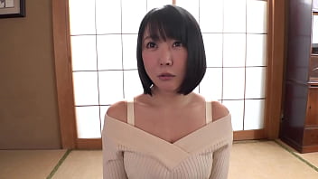 Jepang Milf Montok Dengan Payudara Indah Yang Menggoda