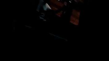 Malam Pertama Di Atas Bus Yang Mengguncang