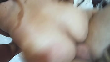 Goyangku Minta Lebih Keras, Sampai Aku Meraung-raung