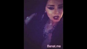 Video Arab Montok Dengan Payudara Besar Yang Menggoda