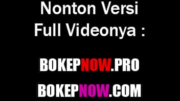 Monica Adhea, Model Indonesia Yang Hot Dan Horny Siap Kasih Blowjob Menggoda