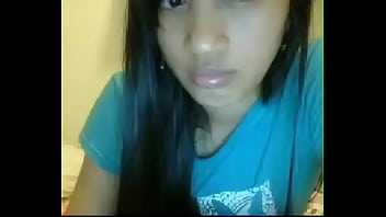 Gadis Indonesia Seksi Menggoda Di Camfrog
