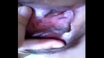 Gadis Tionghoa Memainkan Dirinya Sendiri Dengan Detail Intim