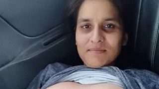 Petualangan Mesum Di Kantor Carwale Dengan Staf Wanita Yang Menggoda