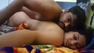 Rekaman Mms Panas Pasangan Muda Dari Ranjang Mereka