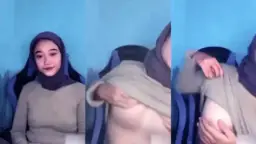 Ukhti Cantik Pamer Uting Di Sesi Live Terakhir Yang Bikin Bergairah