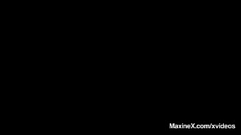 Ibu Asia Maxinex Mengajari Kekasih Latina Cara Memuaskan Dengan Penuh Gairah!