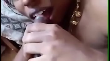 Gadis Seksi Dari India Yang Menggoda