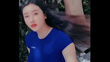 Gadis Asia Montok Dengan Payudara Dan Pantat Yang Menggoda