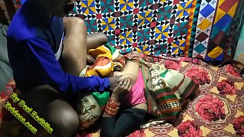 सासु माँ को अपने कमरे में बुलाकर जबरदस्त चोदा