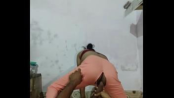 Bhabhi Berdress Pink Mesra Dengan Kekasihnya, Video Panas Homemade Bhabhi India Yang Menggoda