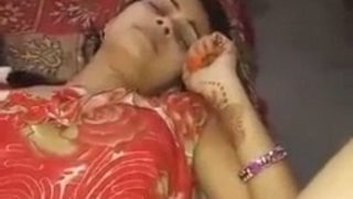 Istri Desi Cantik Telanjang Difinger Rekaman Mms