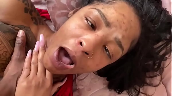 Goyang Hot Stepmom Di Malam Tahun Baru!