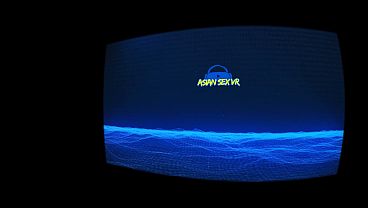 Pakaian Dalam Neon Menggoda, Amatir Asia Menunggangi Ereksi
