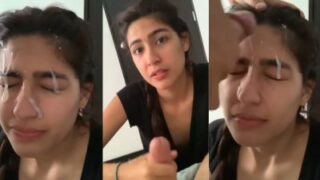 Gadis Desi Seksi Dengan Wajah Penuh Cairan Panas