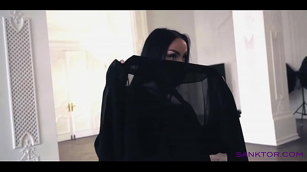 Sanktor 042 – Gadis Arab Menari Telanjang Bulat