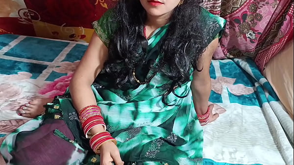 देवर का कड़ा लंड भाभी की चिकनी चूत पर दे मारा, उसकी चीख से कमरा गूंज उठा