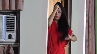 Bhabhi Panas Menggoda Devar Di Bak Mandi