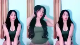 Gadis Tionghoa Muda Seksi Dengan Tubuh Menggoda