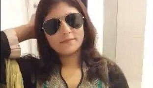 Gadis Panas Pakistan Genit Dalam Salwar Kameez Di Kamar Hotel