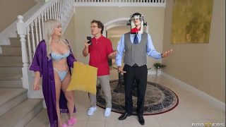 Pengganti Yang Menggoda – Kay Carter / Brazzers / Streaming Penuh Di Www.zzfull.com/quality
