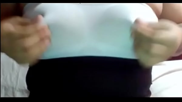 Istri India Pamer Tetek, Bahasa Hindi Hot