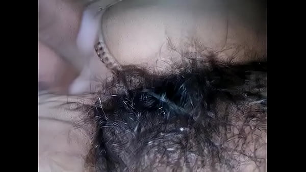 Rambut Vagina India Yang Lebat Dan Basah Siap Dimainin