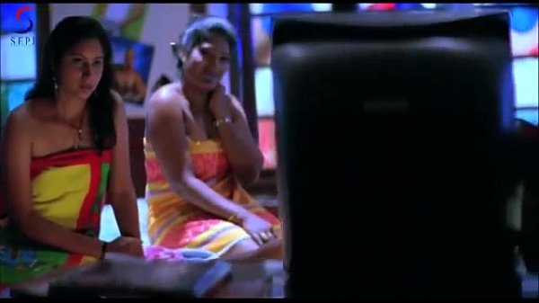Gadis Nakal Nonton Mms Adegan Panas Zehreeli Nagin 2012 Hindi