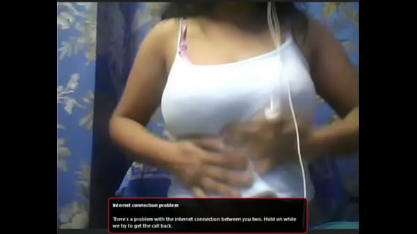 Bokep Indian Aunty Pamer Tetek Montok Depan Kamera