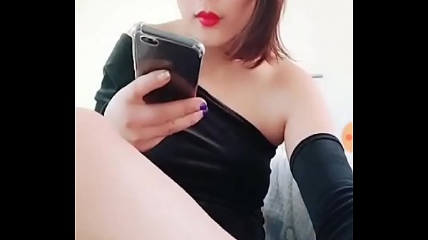 Gogo Live, Tempat Goyang Panas Bikin Makin Horny.