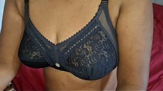 Tonton Video Paling Seksi Dan Menggairahkan Dari Milf Asia Yang Bikin Kamu Makin Horny