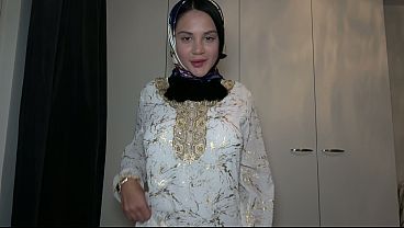 Pov – Ngencengin Adik Tiri Muslimah Berjilbab Romantis
