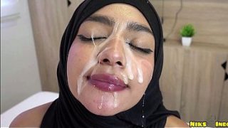 Hijab Cewek Abis Digebukin Keras Sampe Dikeluarin Di Dalem