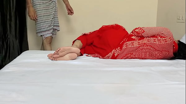 Sasur Ji Ngebut Habis-habisan Di Lubang Memek Mantu Yang Sempit Dan Basah