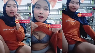 Abg Hijabers Jaga Warung, Live Show Sambil Buka-bukaan.