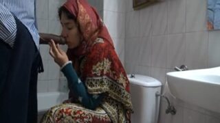 Diplomat Berhijab Ngewe Kontol Besar Di Film Pakistan