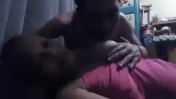 Nenen Istri Yang Kenyot Bikin Makin Erotis.