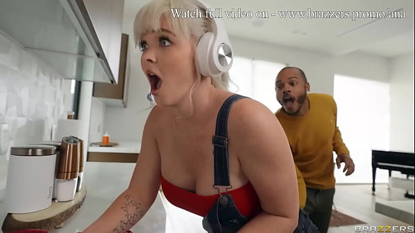 Nonton Big Ass Pacarku Diobok-obok Dari Belakang! – Kay Carter, Delilah Day / Brazzers / Tonton Full Di Www.brazzers.promo/ana