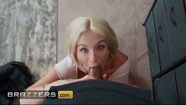 Sialan! Si Emma Rosie Melawan Para Perampok, Pake Kode Xvpromo Di Situs Resmi Biar Dapet Diskon, Goyangannya Bikin Makin Pengen!
