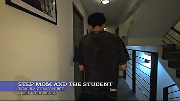 Ibu Tiri Lagi Ngajar Murid Panas, Makin Greget Makin Liar.
