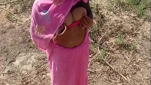 Ngentot Di Alam Terbuka Gaya India Desi Bikin Makin Nafsu.