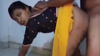 Tuan Ngebut Pembantunya Keras-keras Dengan Gaya Doggy
