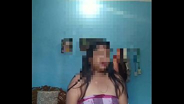 Video Ngintip Ibu Tiri India Menggoda, Pamer Body Hot Buat Kamu