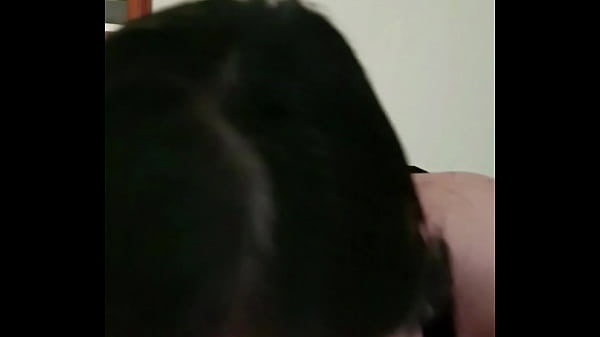 Erin Si Cewek Asian Bikin Batang Keras, Siap-siap Basah!